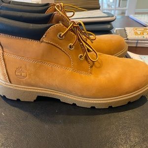 Timberland work boot low